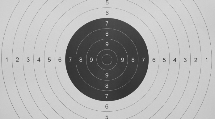 Al via i Campionati italiani di tiro a segno Al via i Campionati italiani di tiro a segno: bersaglio per tiro a segno