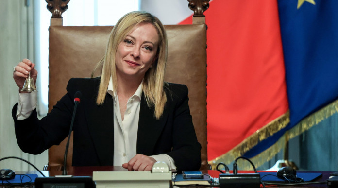 Pacchetto sicurezza: quale stretta sulle armi? Pacchetto sicurezza: quale stretta sulle armi: Giorgia Meloni presiede il consiglio dei ministri