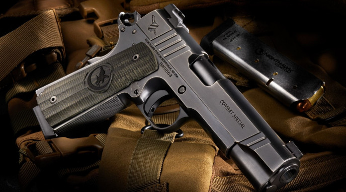 Nighthawk custom Thunder ranch Combat special, una pistola 1911 custom Nighthawk custom Thunder ranch Combat special, una pistola 1911 custom
