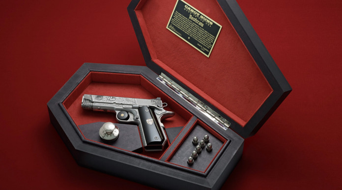 Cabot Guns Nosferatu, una pistola da collezione dedicata al vampiro Cabot Guns Nosferatu, una pistola da collezione dedicata al vampiro