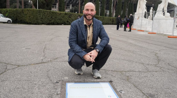 Niccolò Campriani nella Walk of fame dello sport italiano Niccolò Campriani nella Walk of fame dello sport italiano