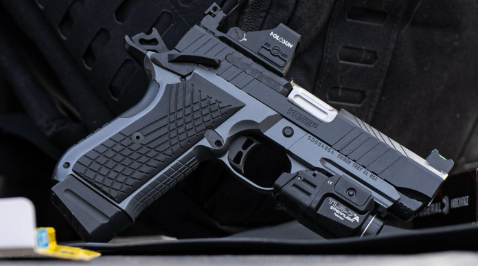 Kimber Kds9C Rail, la pistola compatta con la slitta Kimber Kds9C Rail, la pistola compatta con la slitta