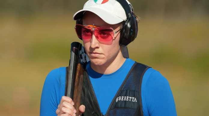 Coppa del mondo di tiro, l’Italia vince due medaglie d’oro Coppa del mondo di tiro, l’Italia vince due medaglie d’oro: Jessica Rossi con fucile Beretta