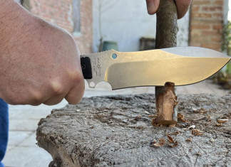 Fox Rimor, il gigante buono tra i coltelli da bushcraft Fox Rimor, il gigante buono tra i coltelli da bushcraft