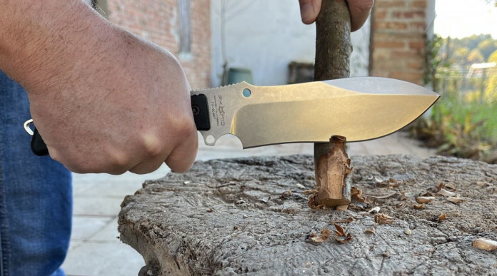 Fox Rimor, il gigante buono tra i coltelli da bushcraft Fox Rimor, il gigante buono tra i coltelli da bushcraft
