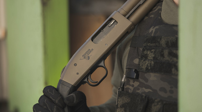 Mossberg Pro Thunder Ranch 590 e 940, un fucile a pompa e un semiautomatico optic ready Mossberg Pro Thunder Ranch 590 e 940, un fucile a pompa e un semiautomatico optic ready
