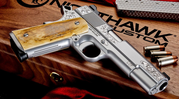 Nighthawk Vip Silver, una pistola da collezione come d’argento Nighthawk Vip Silver, una pistola da collezione come d’argento