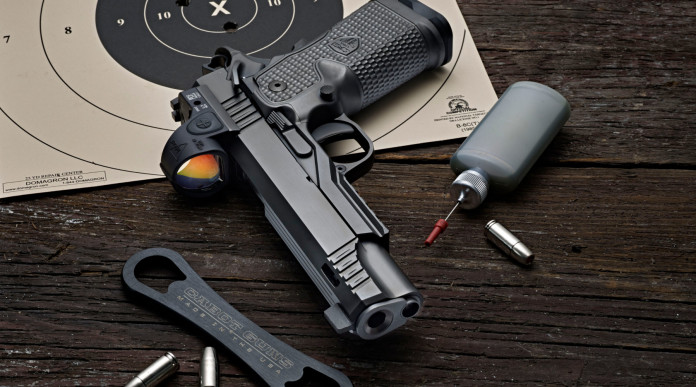 Cabot Guns Insurrection Commander, una pistola compatta ad alta capacità Cabot Guns Insurrection Commander, una pistola compatta ad alta capacità