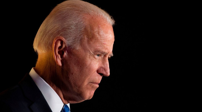 Sparatoria in una scuola in Georgia, Biden: «Subito una legge» Sparatoria in una scuola in Georgia, Biden: «Subito una legge»