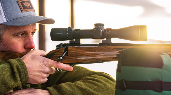 Weatherby introduce la carabina Marx V Deluxe Varmintmaster Weatherby introduce la carabina Marx V Deluxe Varmintmaster