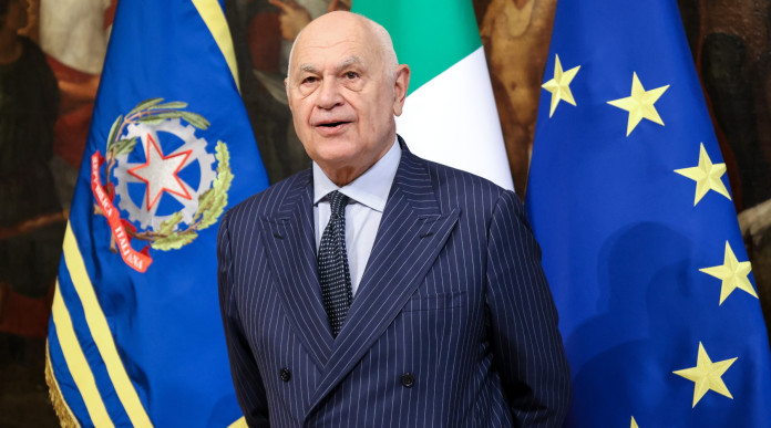 Nordio: sull’uso legittimo delle armi il governo intende tutelare gli agenti di polizia Nordio: sull’uso legittimo delle armi il governo intende tutelare gli agenti di polizia