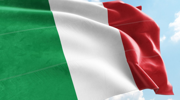 Un’italiana in testa al ranking mondiale di tiro Un’italiana in testa al ranking mondiale di tiro - bandiera italiana