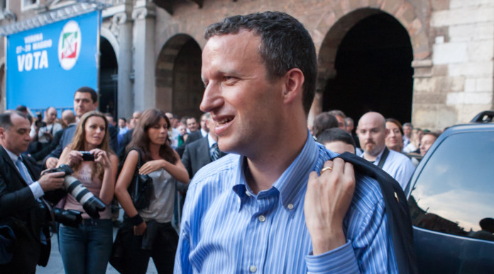 Tosi: il trasloco di Eos da Verona a Parma è colpa dell’amministrazione comunale Tosi: il trasloco di Eos da Verona a Parma è colpa dell’amministrazione comunale