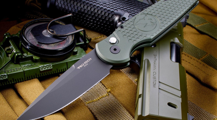 Nighthawk Custom aggiorna il coltello Tr-3 Nighthawk Custom aggiorna il coltello Tr-3