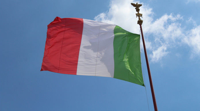 Un italiano nella finale di Coppa del mondo Issf di tiro a segno Un italiano nella finale di Coppa del mondo Issf di tiro a segno - bandiera Italia