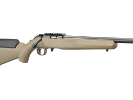 La Ruger American Rimfire col calcio flat dark earth La Ruger American Rimfire col calcio flat dark earth