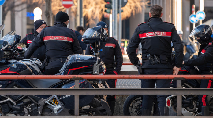 Sul porto di pistola fuori servizio il sindacato dei carabinieri scrive al governo Sul porto di pistola fuori servizio il sindacato dei carabinieri scrive al governo