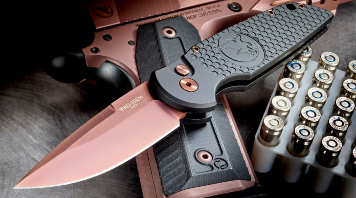 Tr3 Rose Gold un coltello oro rosa per Nighthawk Custom