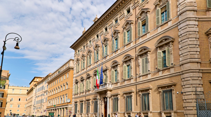 1215 emendamenti al decreto sicurezza 1215 emendamenti al decreto sicurezza - palazzo madama, sede del Senato italiano