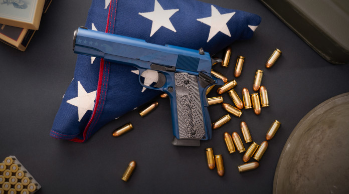 Chiappa annuncia la 1911 Field Special 250th Independence Edition Chiappa annuncia la 1911 Field Special 250th Independence Edition