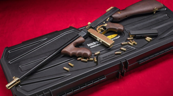 Nero e oro da Auto Ordnance la Thompson T1Abtg Nero e oro da Auto Ordnance la Thompson T1Abtg
