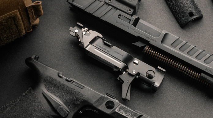 Lo Springfield Armory Central operating group disponibile da sé Lo Springfield Armory Central operating group disponibile da sé